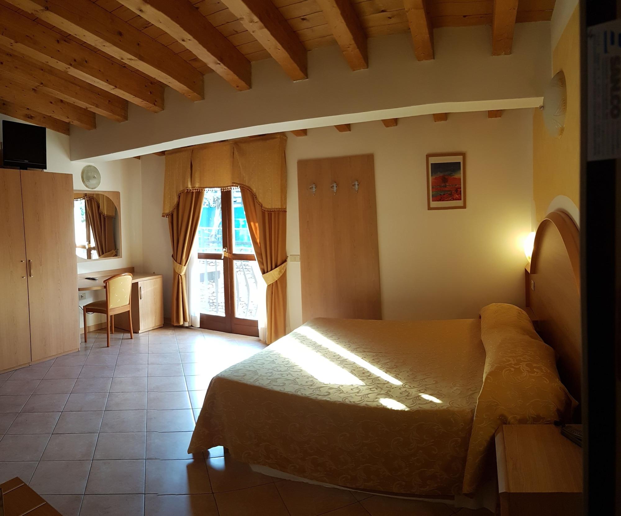 Hotel Piccolo Paradiso 4*