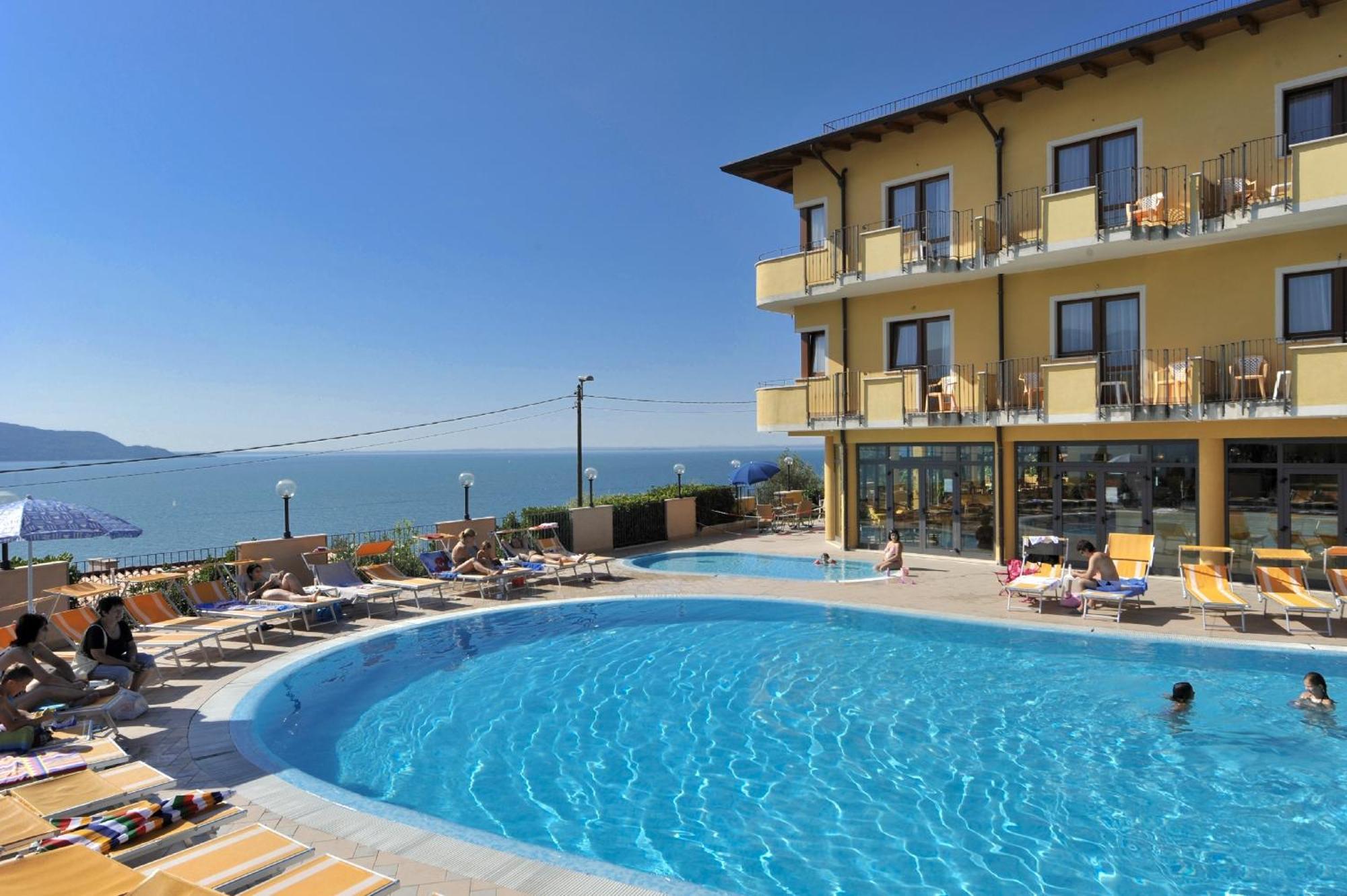 Hotel Piccolo Paradiso 4*