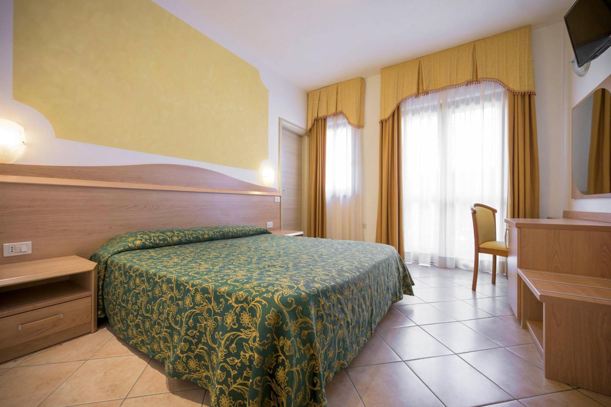 Piccolo Paradiso 4*