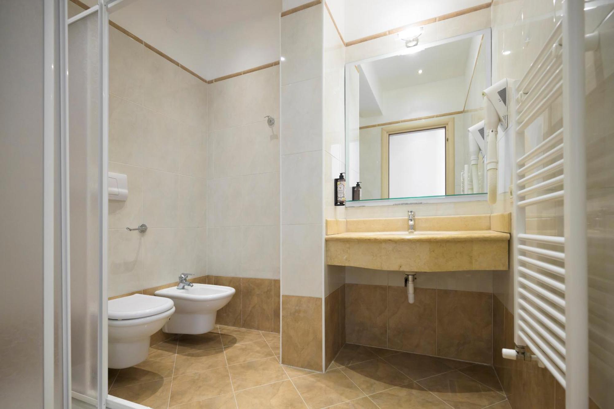 Piccolo Paradiso Hotel 4*